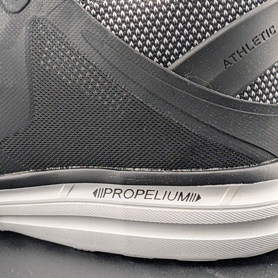 US Women’s 9 - APL Ascend ~ Black/White Running Shoe NIB MRP $225 APL