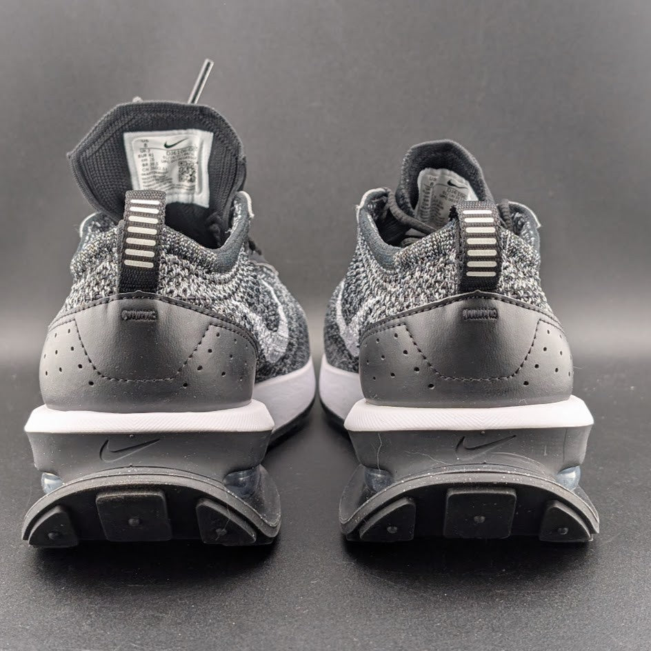 Nike Men's Size 8 Air Max Flyknit Racer DJ6106-001 Black/White Nike