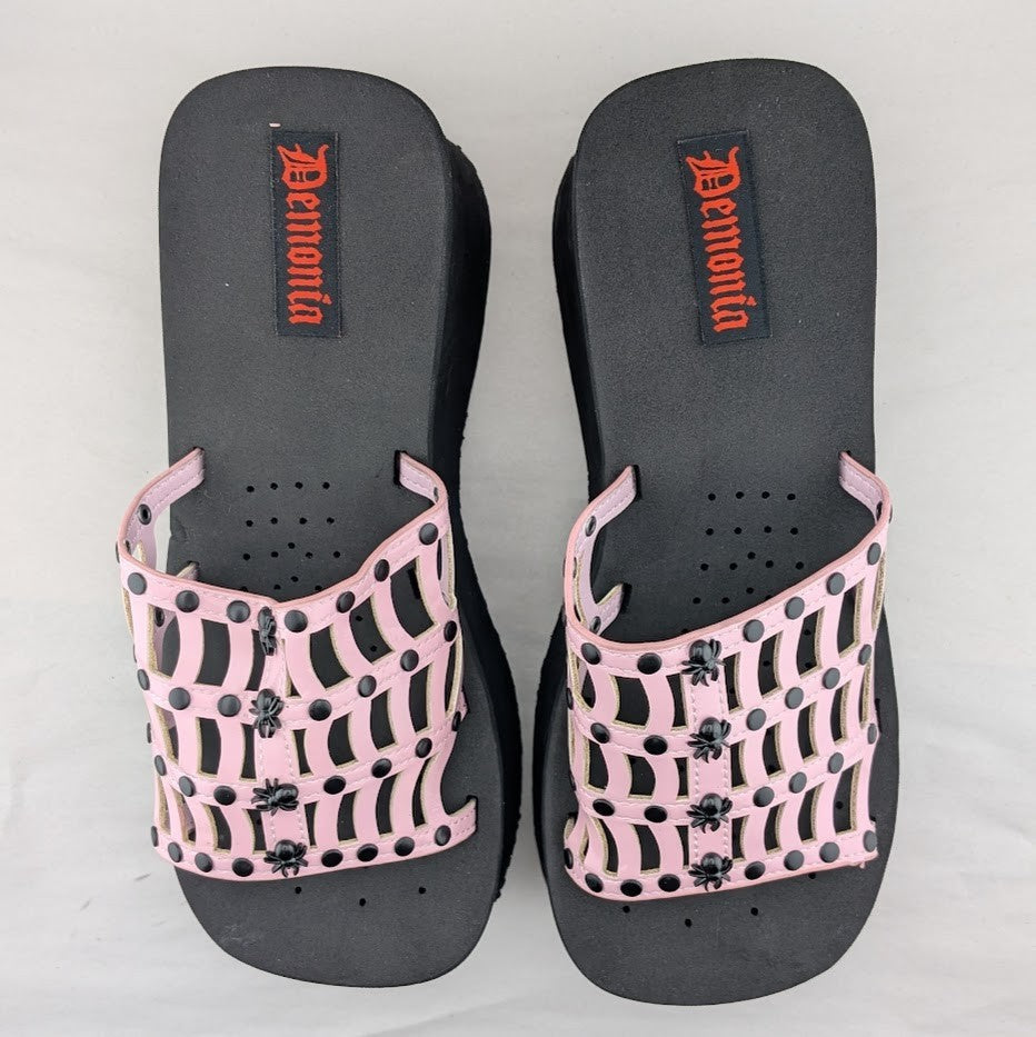 Funn Platform Goth Wo's Size 9 Web Sandals~Spiderweb Studs Slip On Pink Hologram Demonia