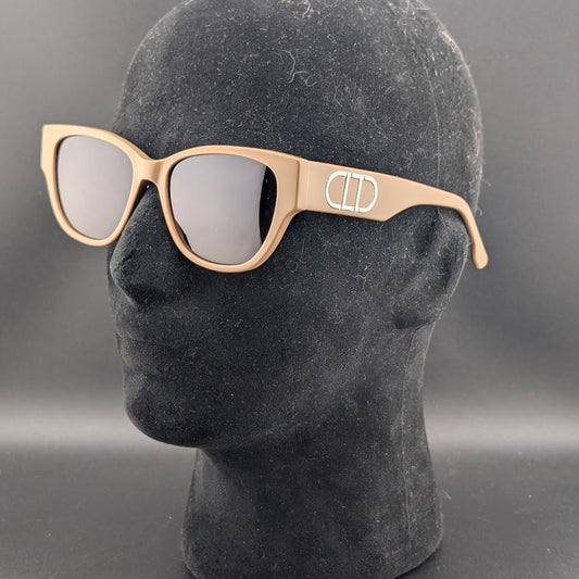 Carolina Lemke-Berlin Designer Oversized Beige Sunglasses Gradient Brown Lenses Carolina Lemke