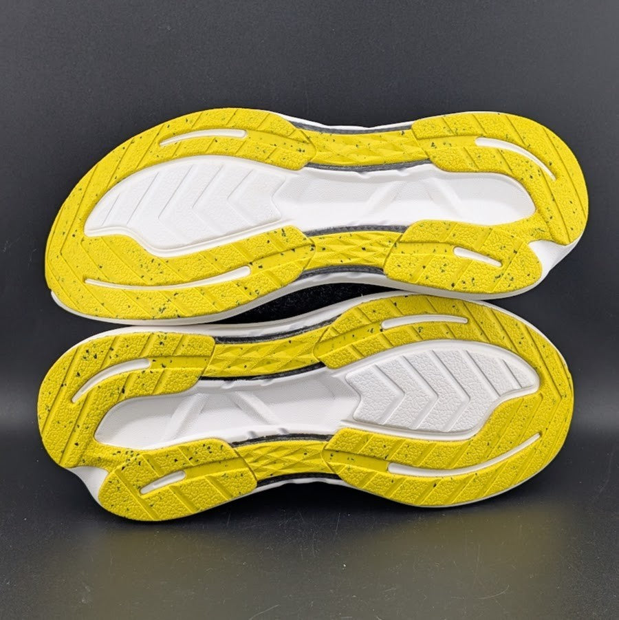 Rabbit Mens Sz 10.5 Dream Chaser Running Shoes Navy/Yellow Sneakers MSRP  $196 Rabbit