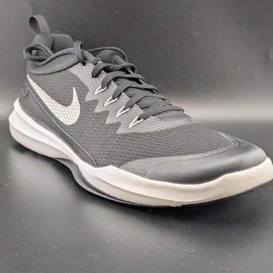 Nike Legend Trainer Men's Size 12 Sneakers Black/White, 924206-001 Nike