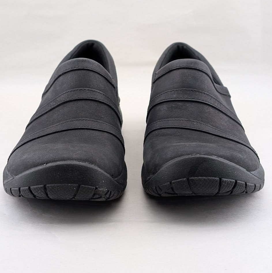 Merrell Encore Nova Black Leather Clogs Women’s 7.5  Slip-On Comfort Shoes Merrell