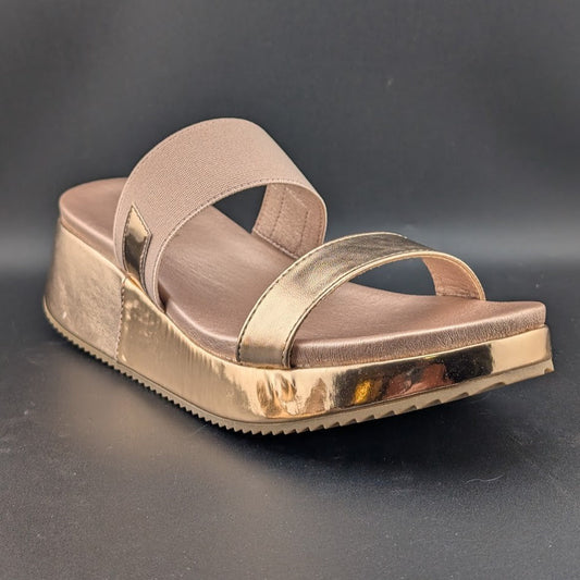 Kenneth Cole Reaction Women's Size 10 Perry Rose Gold Metallic PU Sandal Kenneth Cole