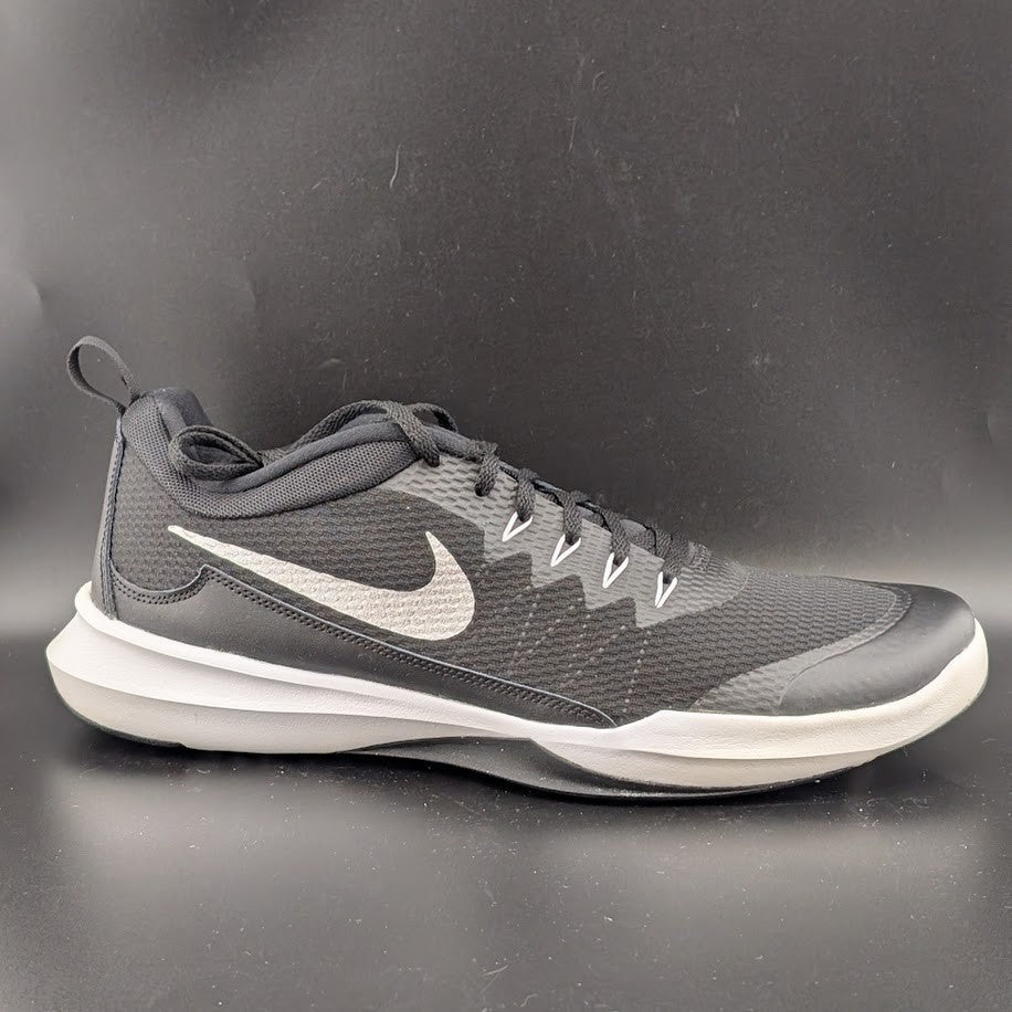 Nike Legend Trainer Men's Size 12 Sneakers Black/White, 924206-001 Nike