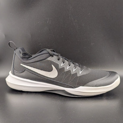 Nike Legend Trainer Men's Size 12 Sneakers Black/White, 924206-001 Nike