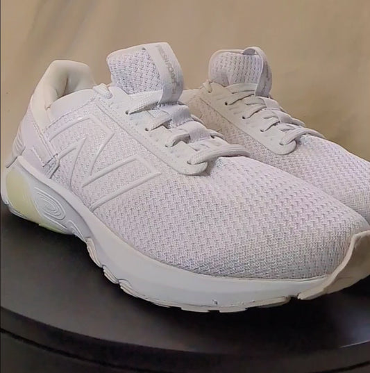 New Balance Fresh Foam X 1080v13 Sneakers Women's 8.5W - Mens 7W White Shoes