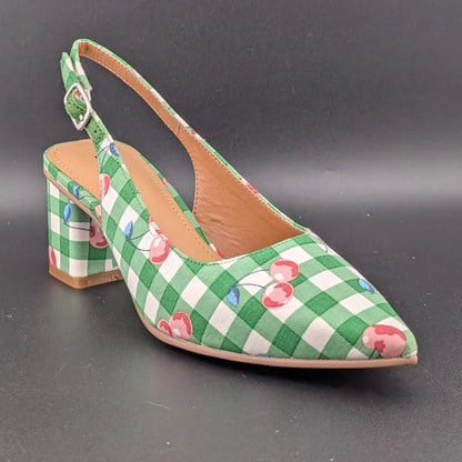 Lisa Vicky Womens 6 Zee Pointed Toe Slingback Pump Green Cherry New In Box SoleComfort.shoes