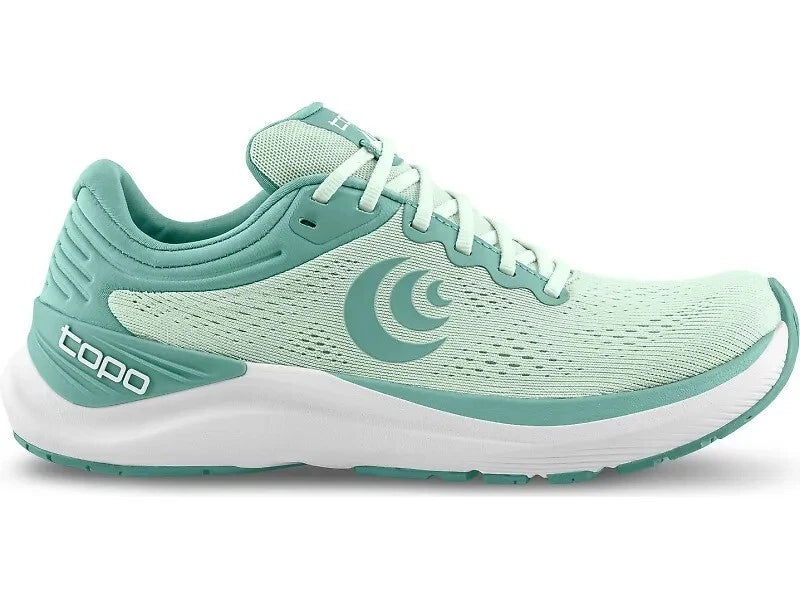 TOPO Ultrafly 4 Women's Size 7 | Mint Green Lace Athletic Running Sneakers Shoes