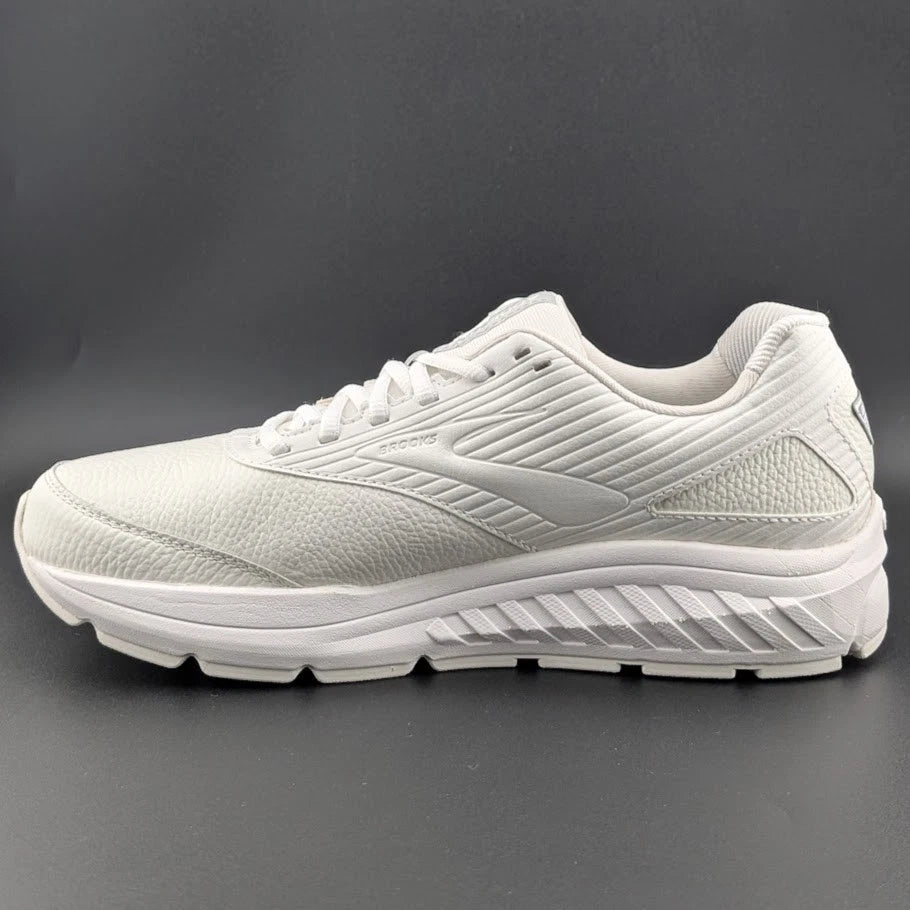 Brooks Womens Size 11B White Leather Addiction Walker 2 Sneakers 120307 1B 142 Brooks