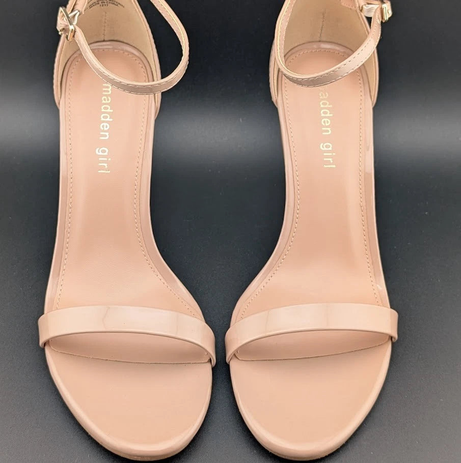 New Women’s Size 8.5 Madden Girl Women's Brazen Heeled Sandal shoes Steve Madden SoleComfort.shoes