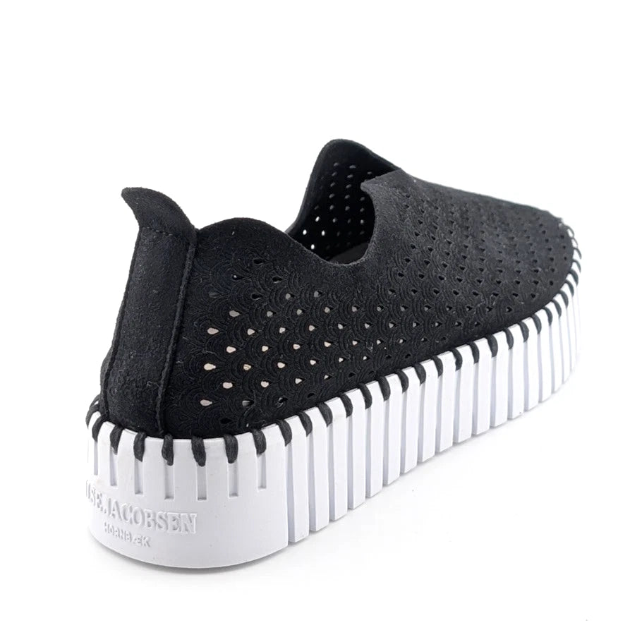 ILSE JACOBSEN Women's Sz 10 (EU 41) Tulip 139 Black Slip-On Comfort Sneaker Shoe Isle Jacobson Hornbaek