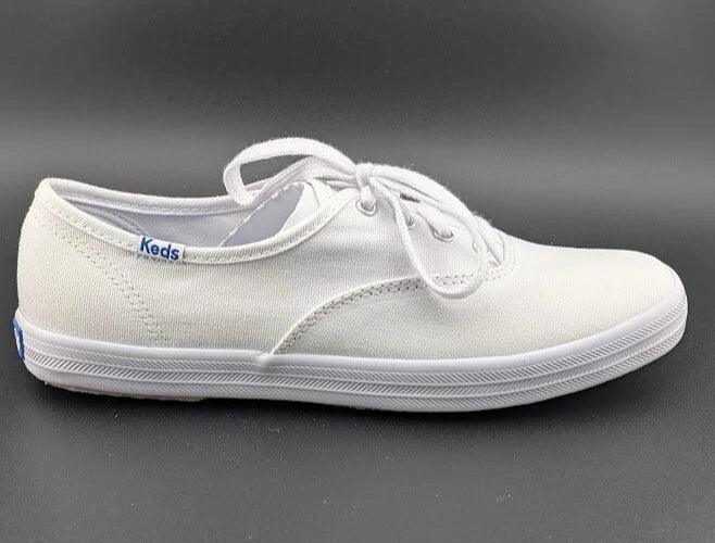 Keds Women's Champion Originals Lace Up, White, Size 6 Wide WF34000