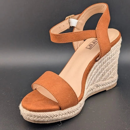 IDIFU Womens Size 5 Espadrille Wedge Sandals Ankle Strap w/ Buckle Closed Toe SoleComfort.shoes