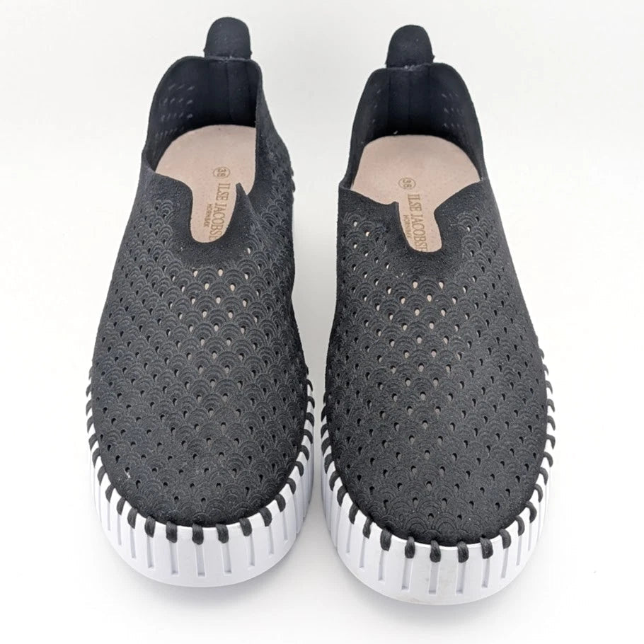 ILSE JACOBSEN HORNBÆK Women's Sz 8.5M (EU 39) Tulip Black Slip-On Comfort Sneaker Shoe BRAND NEW SoleComfort.shoes