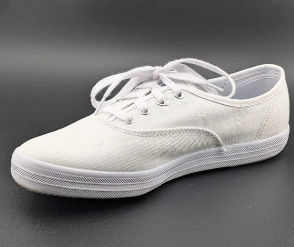 Keds Women's Champion Originals Lace Up, White, Size 6 Wide WF34000