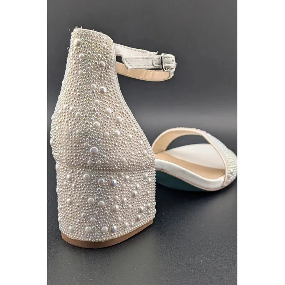 Blue by Betsey Johnson Women's Size 7.5W Mari Heeled Sandal Champagne SoleComfort.shoes