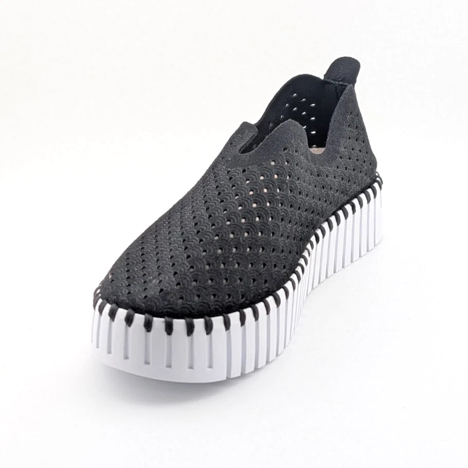 ILSE JACOBSEN HORNBÆK Women's Sz 8.5M (EU 39) Tulip Black Slip-On Comfort Sneaker Shoe BRAND NEW SoleComfort.shoes