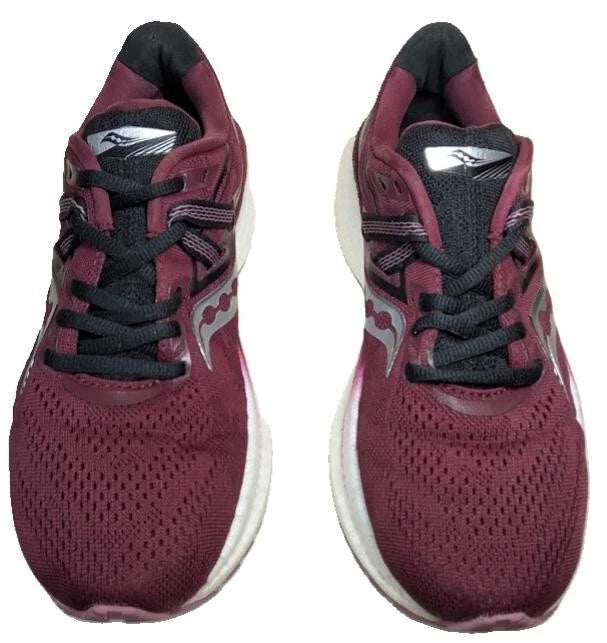 Pre-Owned Women's Saucony Triumph 20 Road Running Trainer Shoes Size 7.5 in Sundown Rose (Burg)
