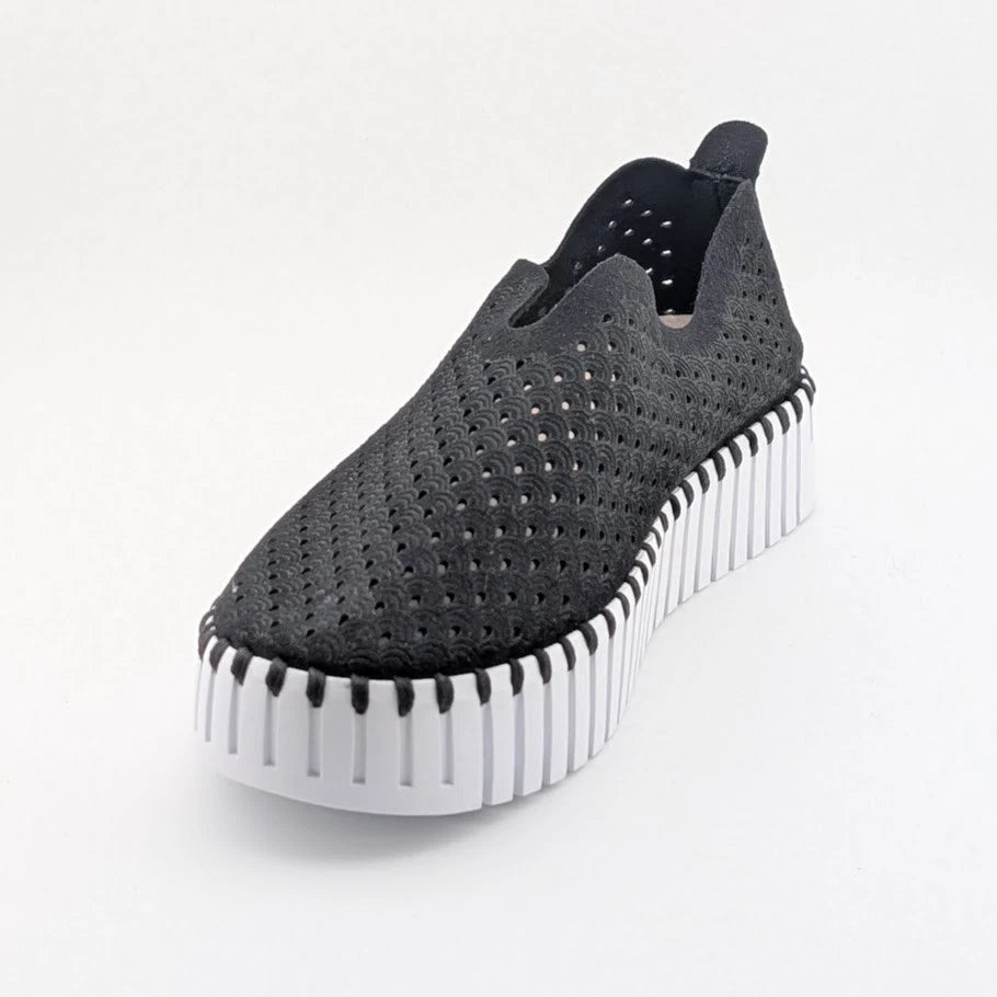 ILSE JACOBSEN Women's Sz 10 (EU 41) Tulip 139 Black Slip-On Comfort Sneaker Shoe Isle Jacobson Hornbaek