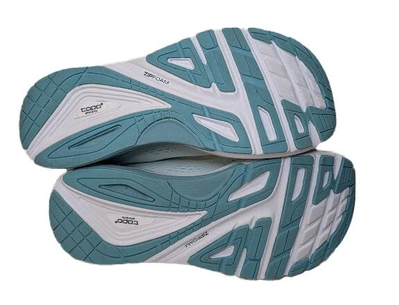 TOPO Ultrafly 4 Women's Size 7 | Mint Green Lace Athletic Running Sneakers Shoes