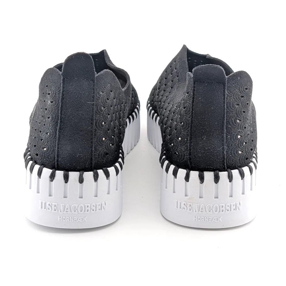 ILSE JACOBSEN HORNBÆK Women's Sz 8.5M (EU 39) Tulip Black Slip-On Comfort Sneaker Shoe BRAND NEW SoleComfort.shoes