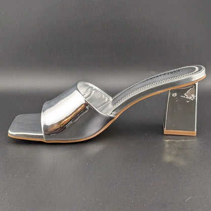 Carl Karida Size 7.5 Women's Silver Metallic Slip On Chunky Heeled Mules Luxury SoleComfort.shoes