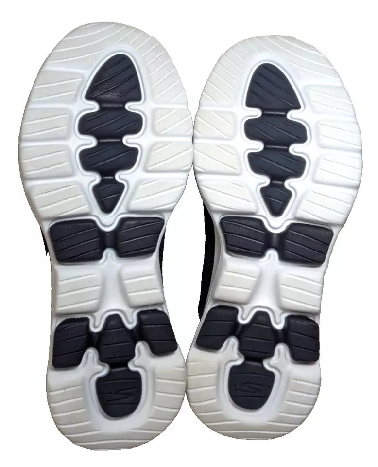 SKECHERS GO WALK 5