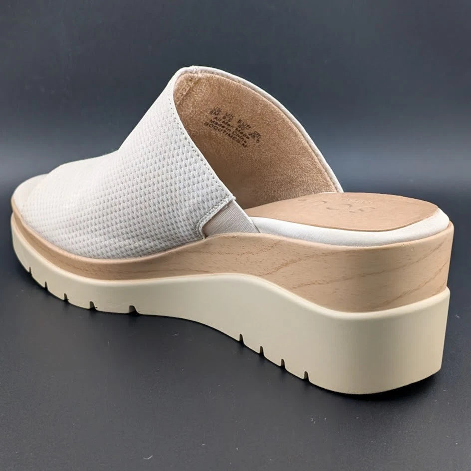 Naturalizer Size 9M Women's SOUL Goodtimes Wedge Slide Color: Porcelain SoleComfort.shoes