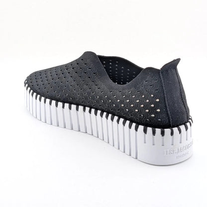 ILSE JACOBSEN HORNBÆK Women's Sz 8.5M (EU 39) Tulip Black Slip-On Comfort Sneaker Shoe BRAND NEW SoleComfort.shoes