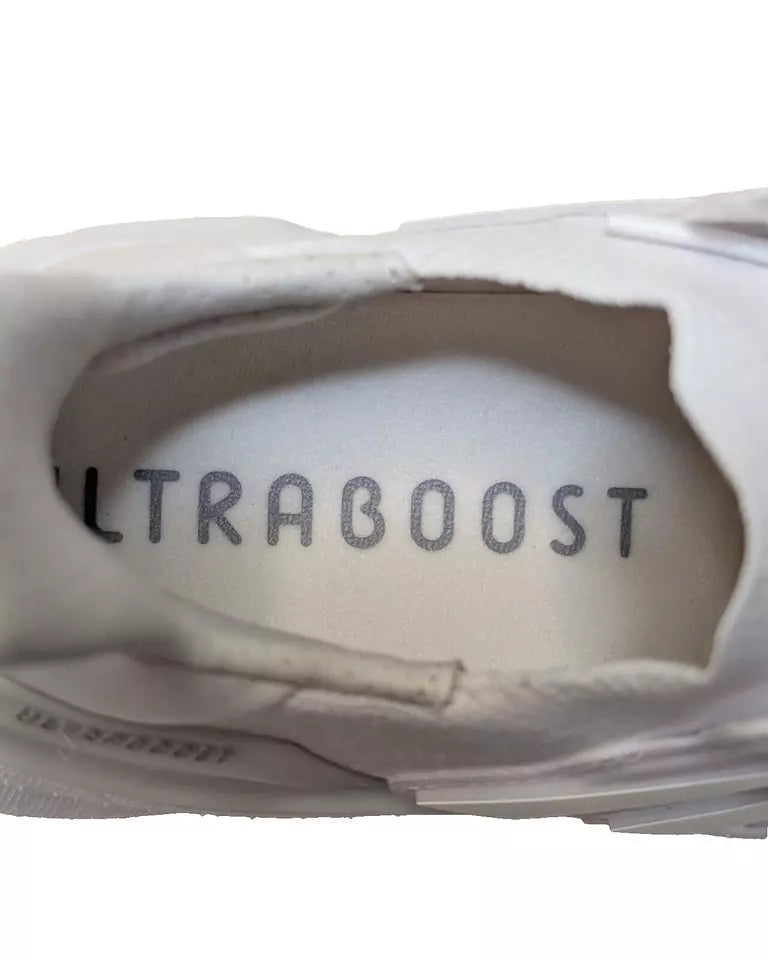 adidas Women's White UltraBoost 5 Sneaker | Brand New (ID8848) Size 7