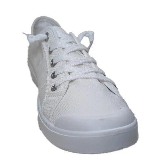 JENN ARDOR Size 8.5 Slip On Canvas Shoes Womens Low Top Fashion Walking Sneaker