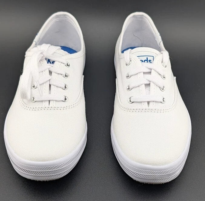 Keds Women's Champion Originals Lace Up, White, Size 6 Wide WF34000