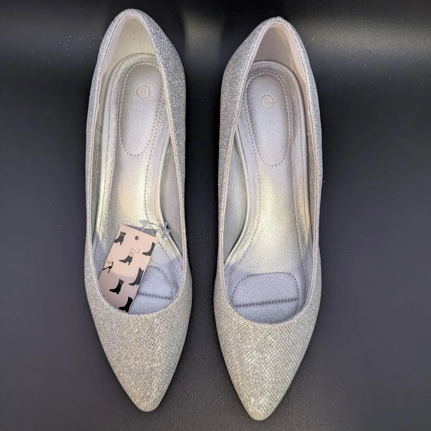 mysoft Womens Size 9 Silver Glitter Pumps 2” Kitten Heel Pointed Toe Dress Shoes SoleComfort.shoes