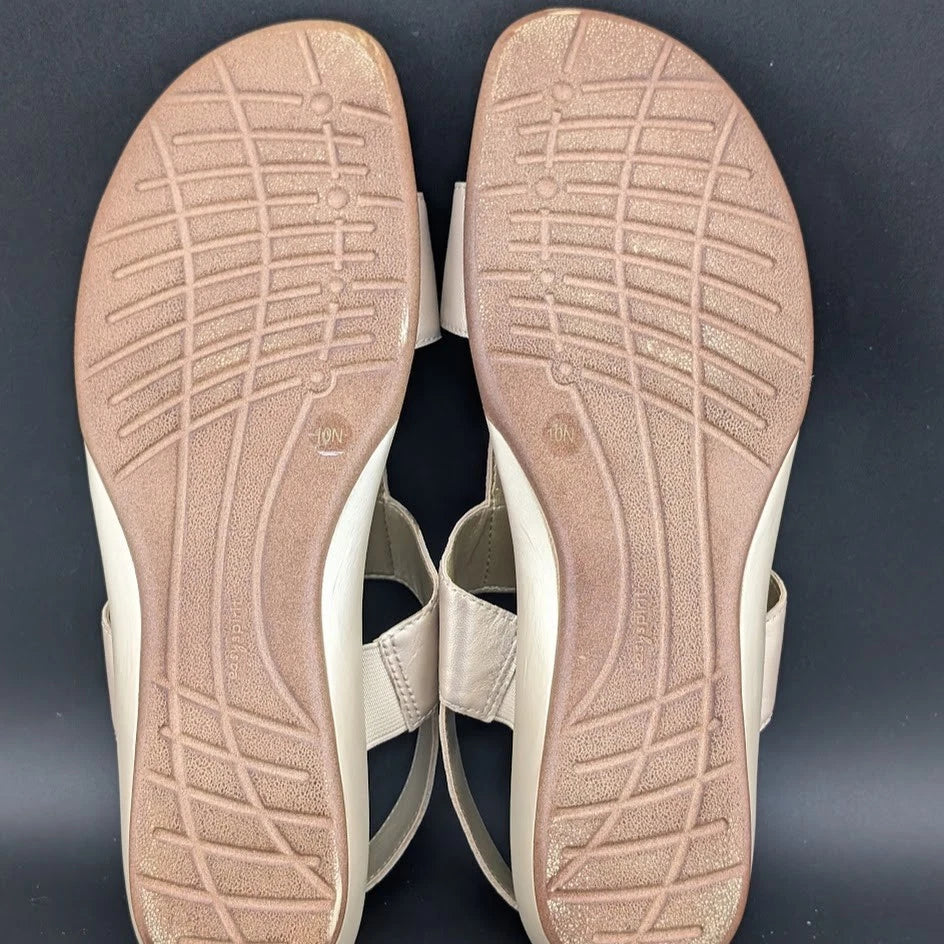 Easy Spirit Womens Hazel Wedge Sandal, Biege 150, 10 Narrow US SoleComfort.shoes
