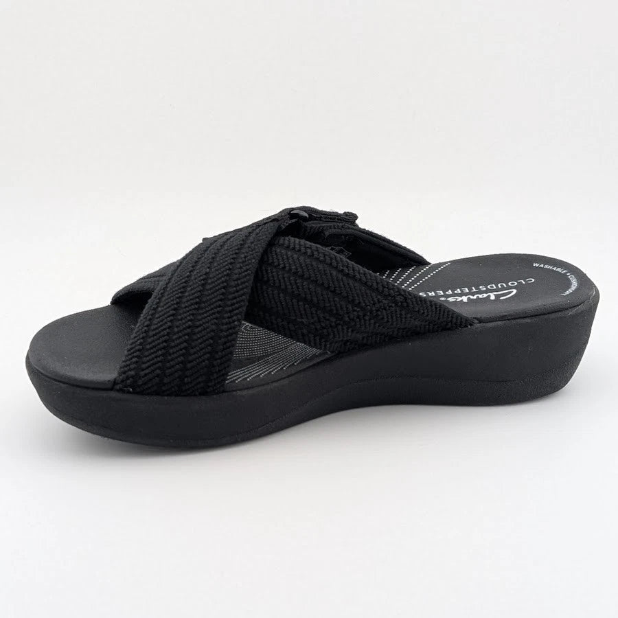 Reconditioned- Women's Clarks, Arla Wave Adjustable Sandal 76960 Black Size 6M Cloudstepper Clarks