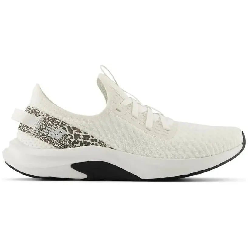 Pre-Owned New Balance DynaSoft Nergize Sport V2 Women's Cross Train Shoe Size 12 WHITE WNRGSLC2 New Balance