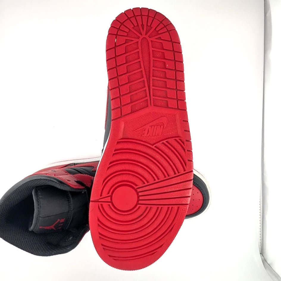 Nike Air Jordan 1 Mid Banned (2020) Blk Red Wht 554724-074 Men's Size 10.5 S SoleComfort.shoes