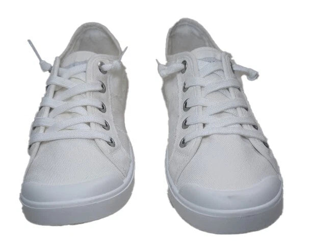 JENN ARDOR Size 8.5 Slip On Canvas Shoes Womens Low Top Fashion Walking Sneaker